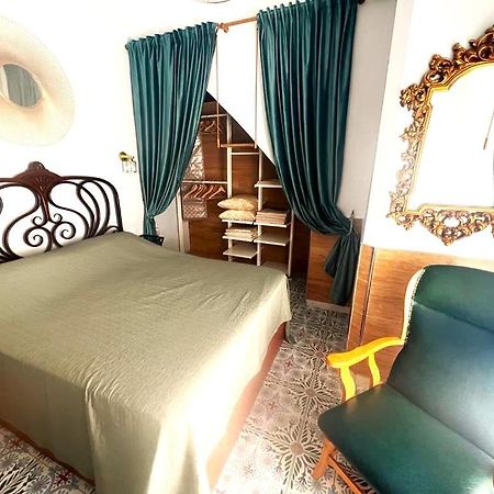Esmeralda Apartment With Free Private Underground Parking Valencia Bagian luar foto