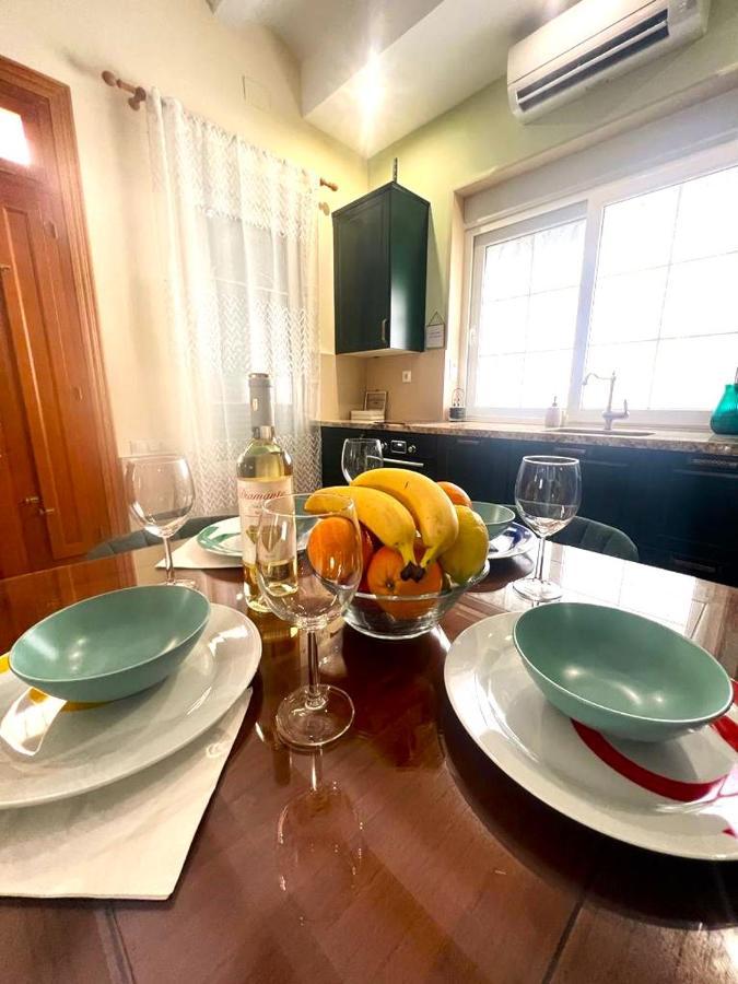 Esmeralda Apartment With Free Private Underground Parking Valencia Bagian luar foto