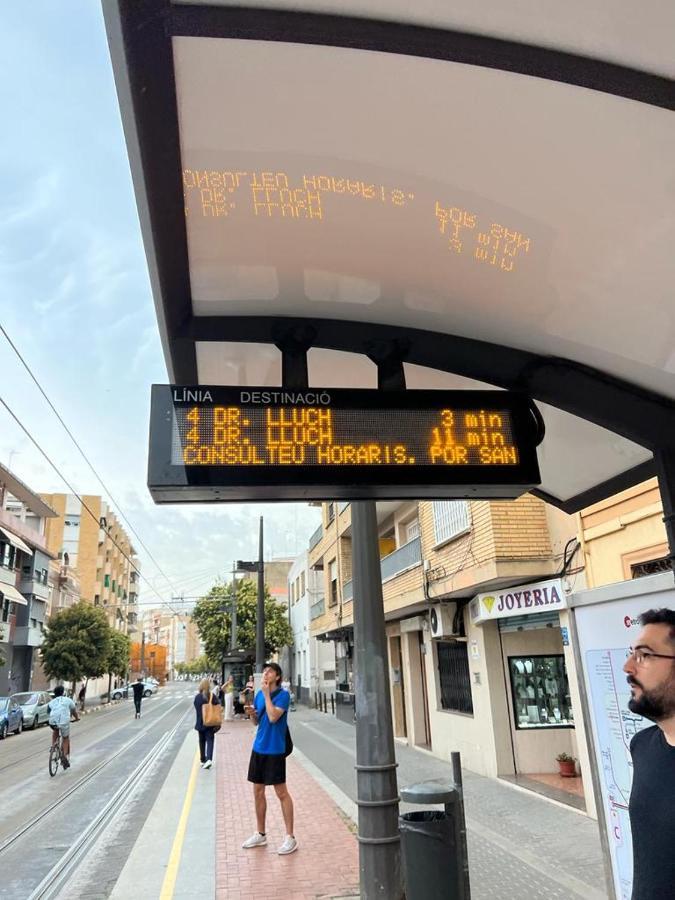 Esmeralda Apartment With Free Private Underground Parking Valencia Bagian luar foto