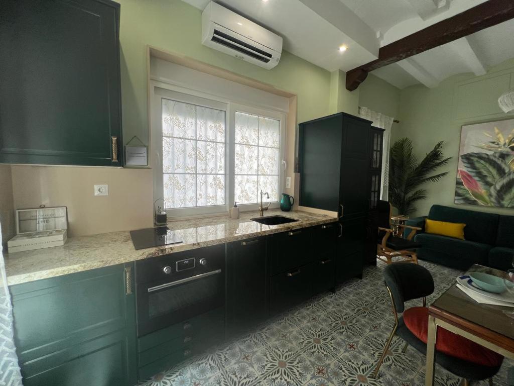 Esmeralda Apartment With Free Private Underground Parking Valencia Bagian luar foto