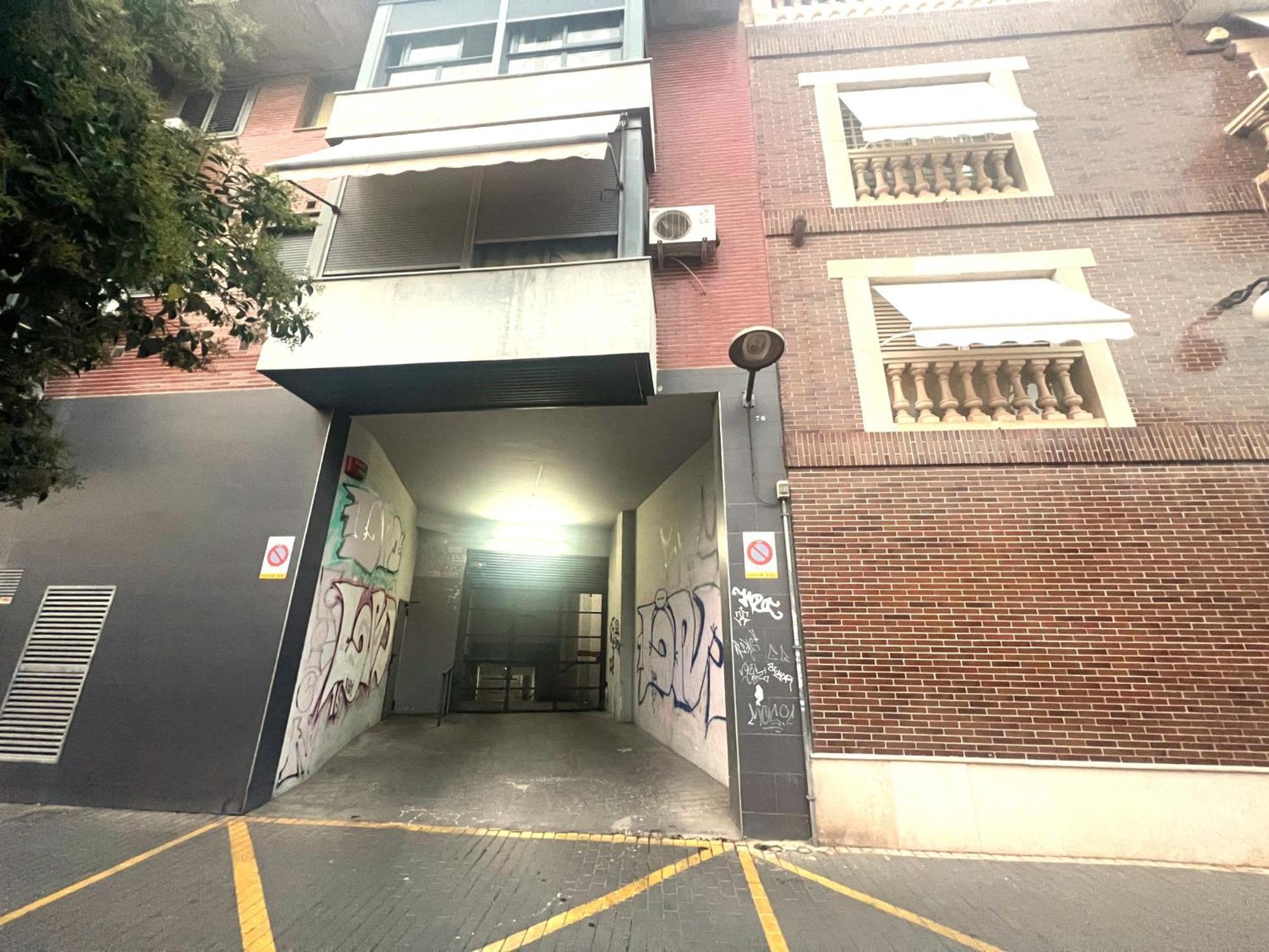 Esmeralda Apartment With Free Private Underground Parking Valencia Bagian luar foto
