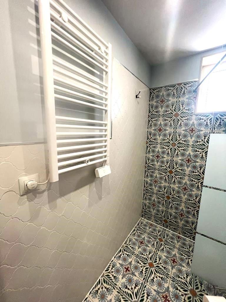 Esmeralda Apartment With Free Private Underground Parking Valencia Bagian luar foto