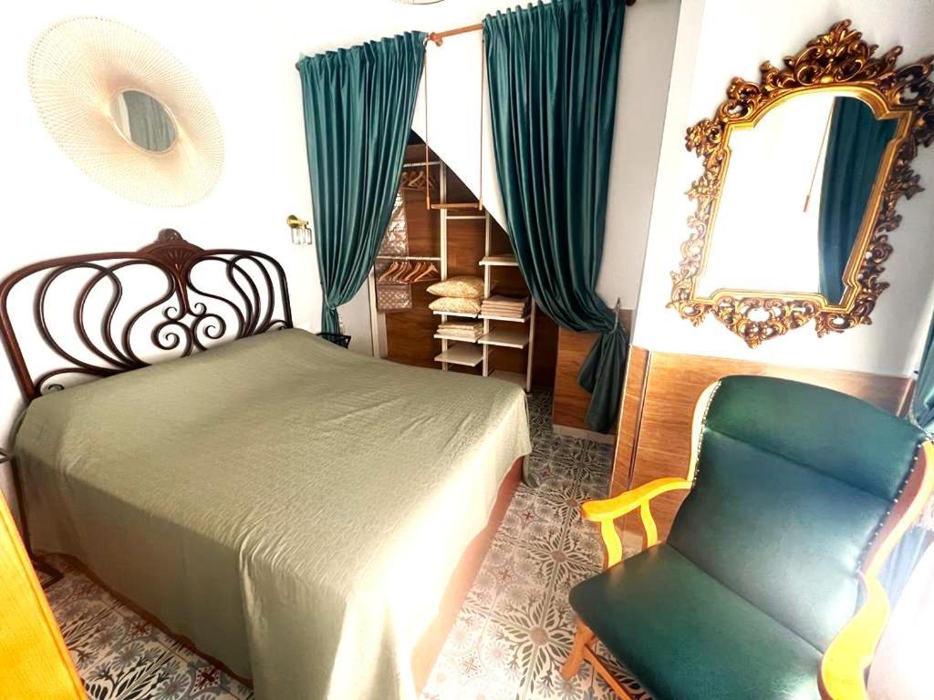 Esmeralda Apartment With Free Private Underground Parking Valencia Bagian luar foto